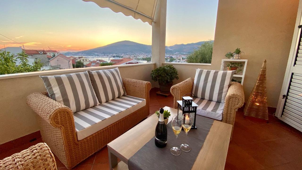 Trogir Center Exclusive Seaview Apartment For 4 المظهر الخارجي الصورة