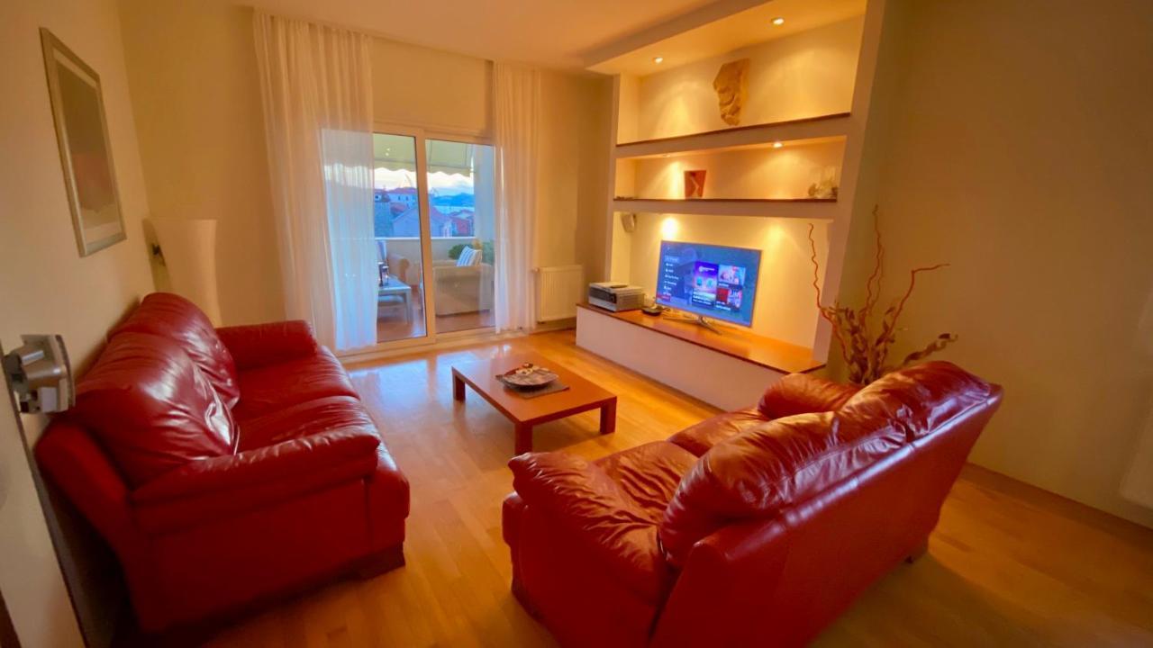 Trogir Center Exclusive Seaview Apartment For 4 المظهر الخارجي الصورة