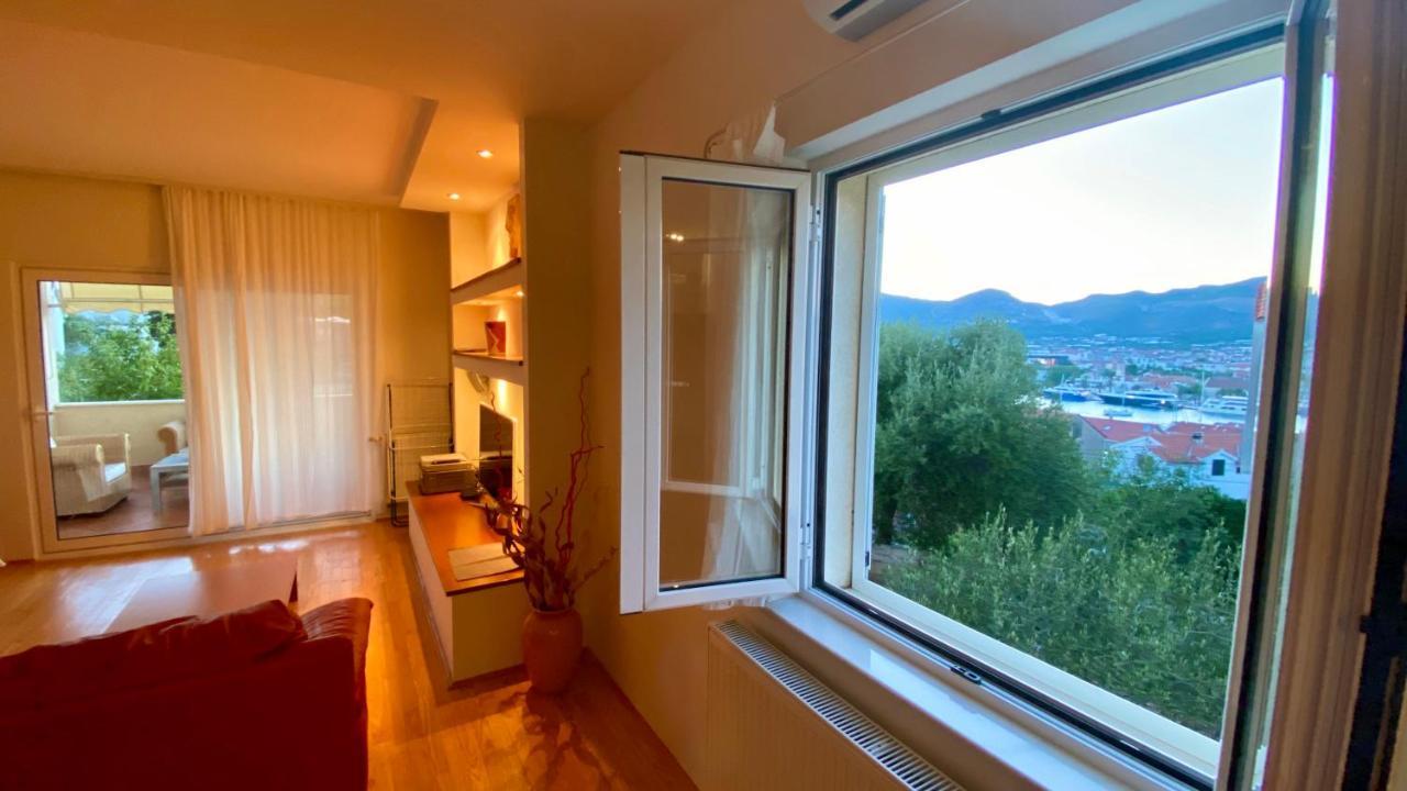 Trogir Center Exclusive Seaview Apartment For 4 المظهر الخارجي الصورة